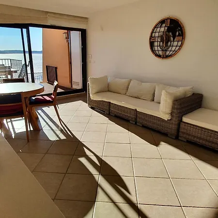 4 Pieces Rez-de-chaussee Climatise, Piscine, Animaux Admis A - Fr-1-780-34 *